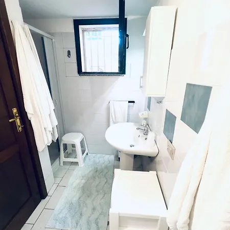 Apartament Magnolie Mare 100 Meters From The